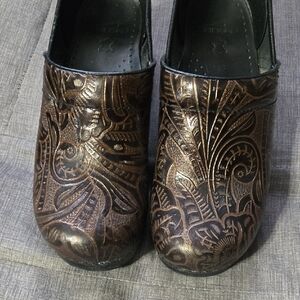 Dansko Professonal Brown Embossed Clogs